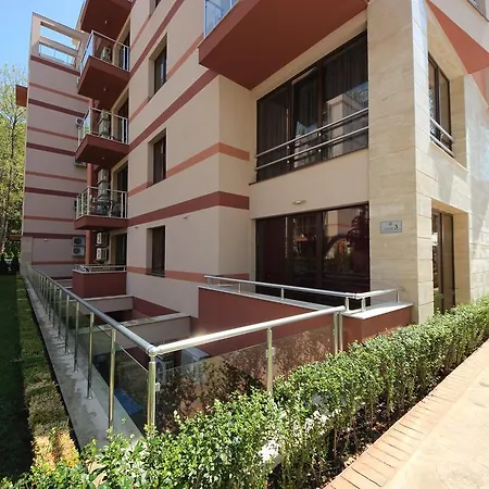 Apartamento Menada Tarsis *