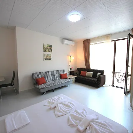 Daire Menada Tarsis Sunny Beach